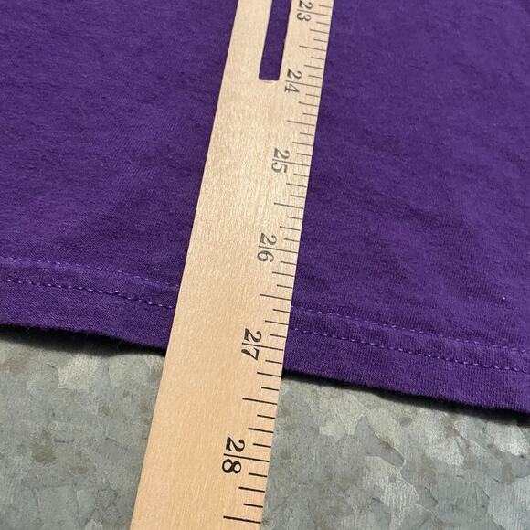 Vintage Betty Boop Embroidered Beautiful Lady Las Vegas Tee Shirt Medium Purple - Picture 10 of 10